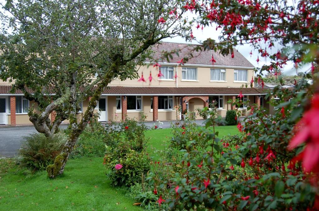 The Gardens B&B Killarney Exterior photo